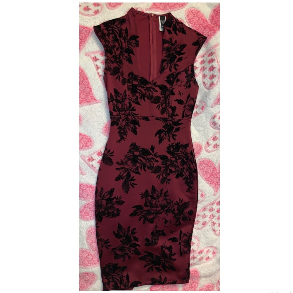 Windsor Red wine & black velvet rose dress